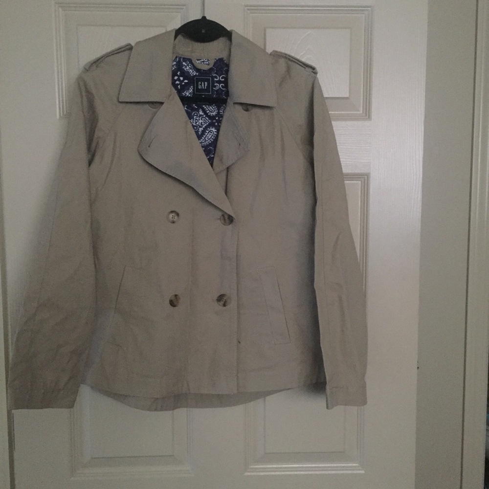 Gap Jacket Size M.